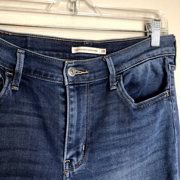 Levi's 720 Light Wash High Rise Super Skinny Aesthetic Distressed Denim 29 x 30 - Picture 6 of 8